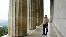 Frank Meiner der Groe auf dem Weg in die Walhalla. Ob er hier je mit einer Bste geehrt wird?