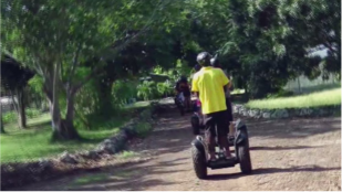 Eine Fahrt mit dem Segway durch den Dschungel und dem Strand entlang ist schon was. 