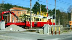 Am Bahnhof von Pivka sind noch alte Eisenbahnen im Einsatz.