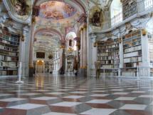 Das Stift Admont liegt am Zugang zum Nationalpark Gesuse. Das Stift enthlt die grte Klosterbibliothek der Welt und ein modernes Museum.