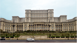 Der diktatorisch regierende ehemalige rumnischen Staatsprsident Nicolae Ceaușescu errichtete sich hier das zweitgrte Gebude der Welt als seinen Amtssitz.