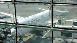 Der Heimatflughafen aller Emirates - Flugzeuge ist hier in Dubai. 